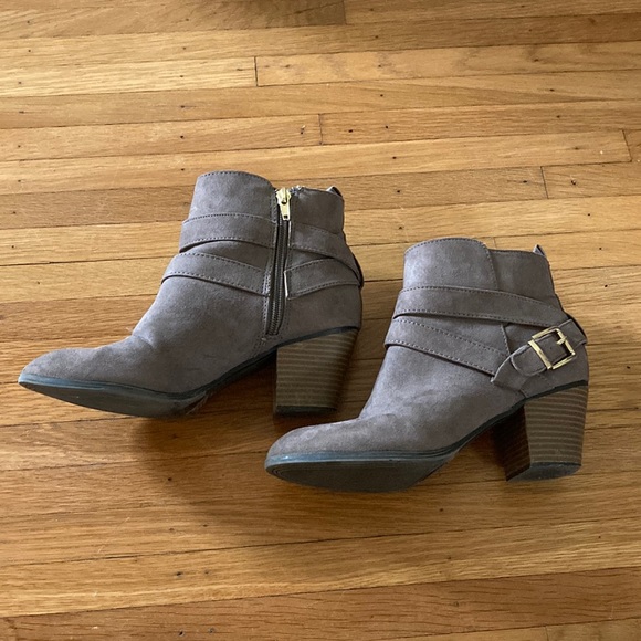 Express Gray Suede Booties - Picture 1 of 1
